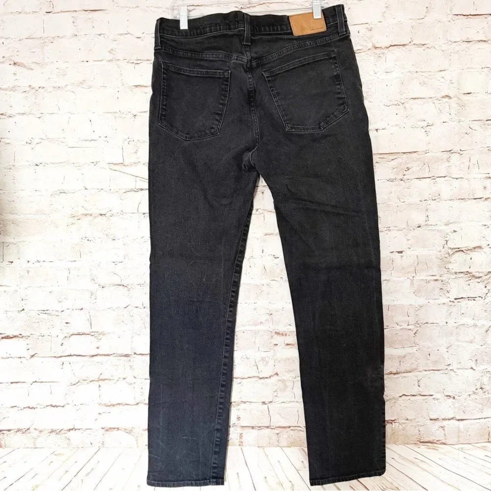 J Crew men’s 770 straight jeans